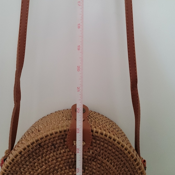 Crossbody rattan handbag - Picture 11 of 11